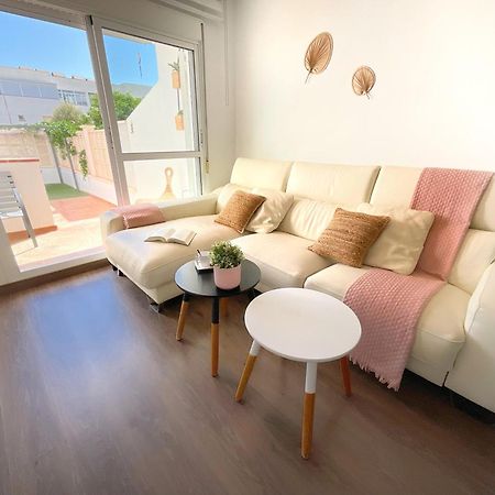 Ks Toyo Golf - Kaleria Suites เรตามาร์ ภายนอก รูปภาพ