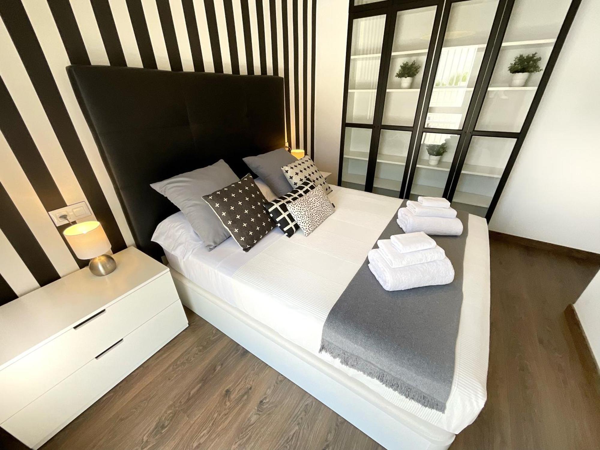 Ks Toyo Golf - Kaleria Suites เรตามาร์ ภายนอก รูปภาพ